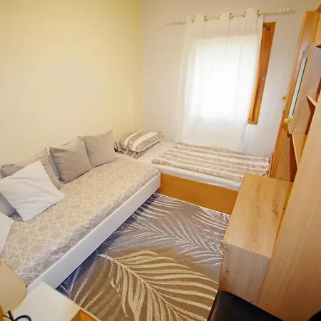 Haus Nena Pola