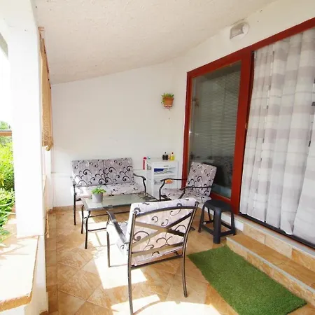 Haus Nena