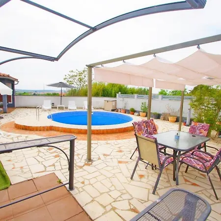 Holiday home Haus Nena