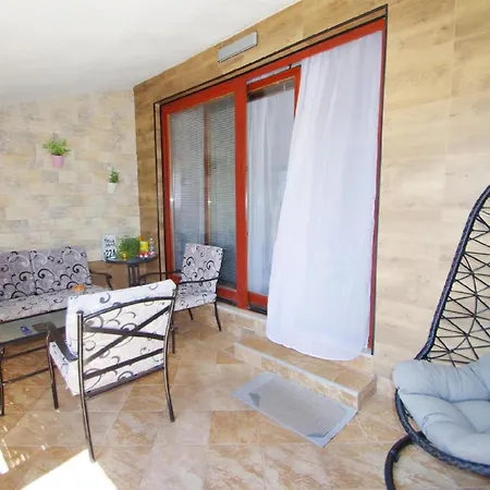 Haus Nena