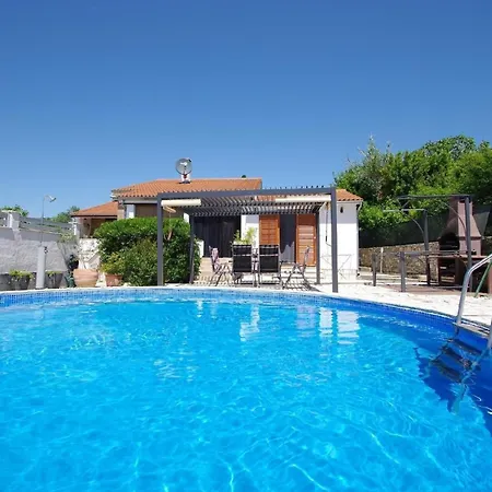 Holiday home Haus Nena *